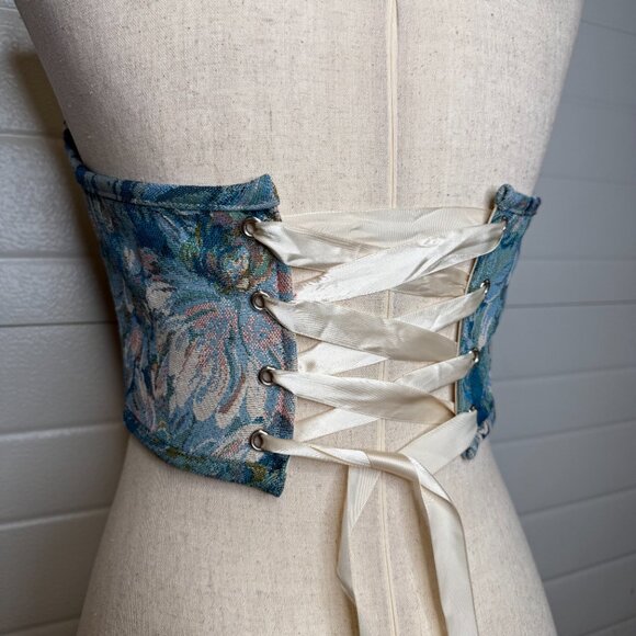 Tic Toc Floral Blue Corset - Picture 2 of 3